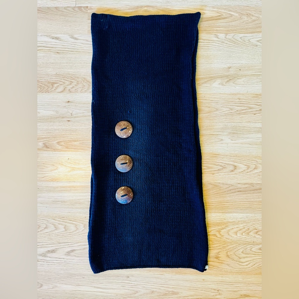 Pure Accessories Hand Knit Scarf Wrap Sweater Women’s One Size